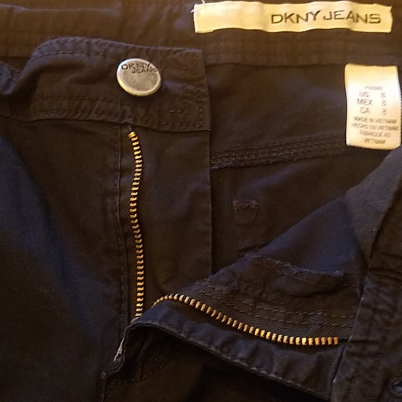 DKNY capris - Picture 4 of 7